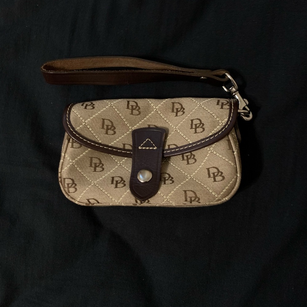 Dooney and Bourke wristlet